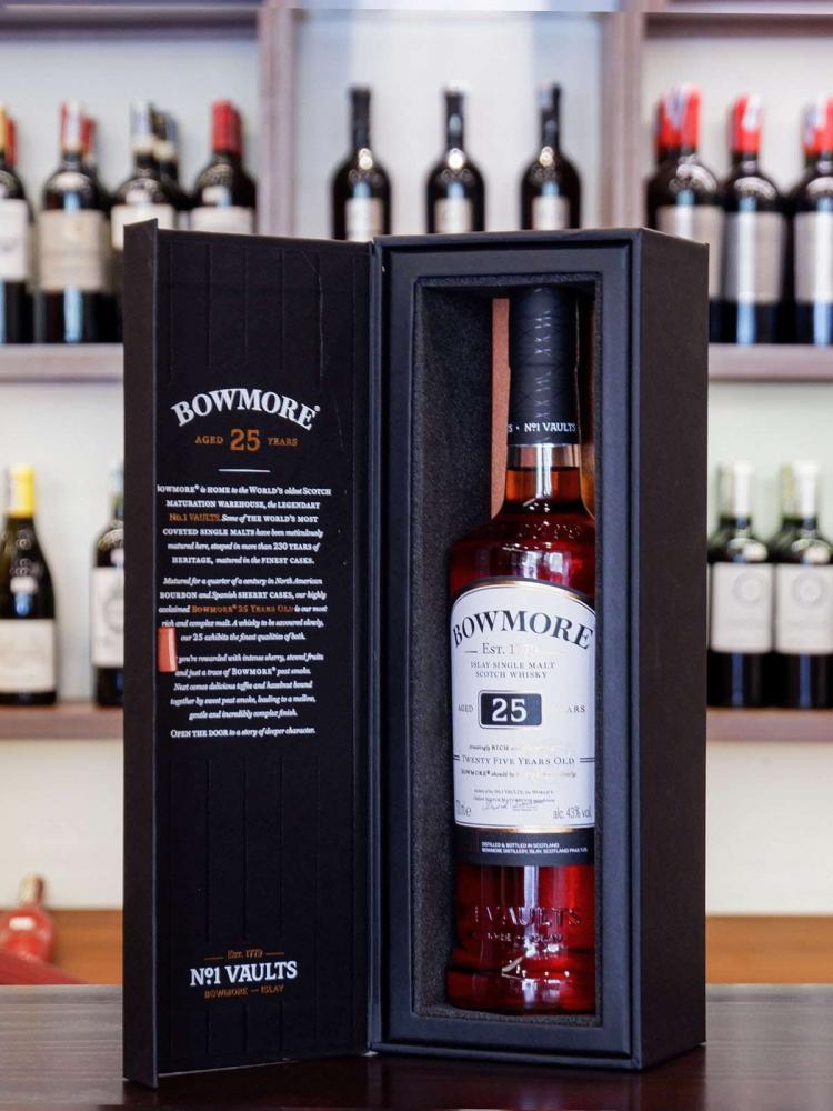 rượu bowmore 25 giá bao nhiêu