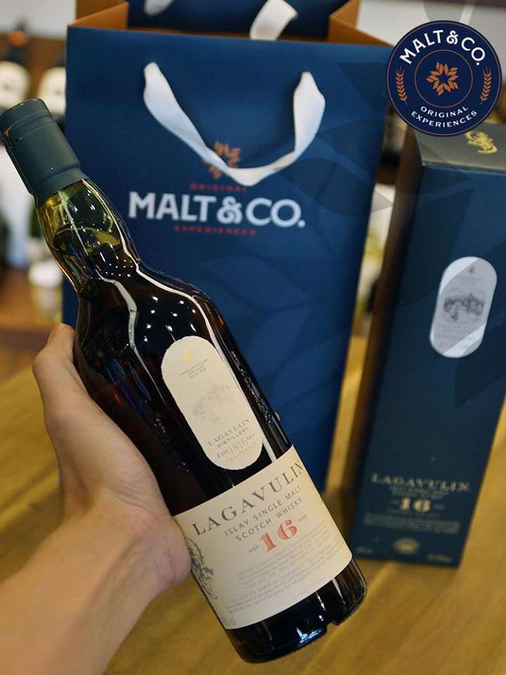 giá rượu lagavulin 16