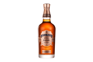 Rượu Chivas Ultis